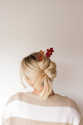 KAXI - FLOWER FRENCH PINS: RED & LEAPORD