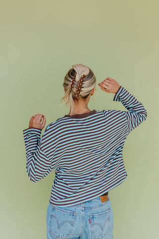 KAXI - STRIPED OVERSIZED CLAWS: BROWN AND CREAM STRIPED