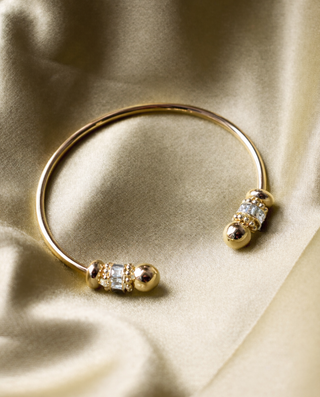 The Sis Kiss - Slider Charm Cuff - Designed for slider Charms and Initials : Gold / Size 1 - 2" Diameter