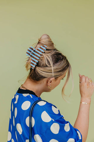 KAXI - STRIPED OVERSIZED CLAWS: BROWN AND CREAM STRIPED