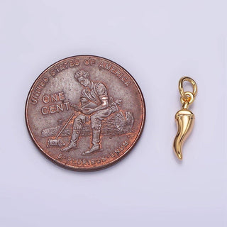 18K Mini Chili Charm