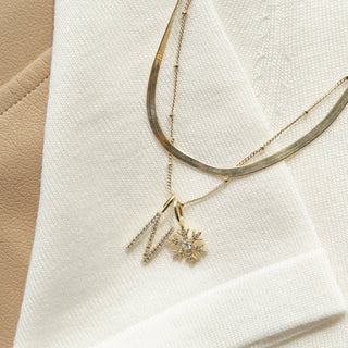 The Sis Kiss - Snowflake Charm