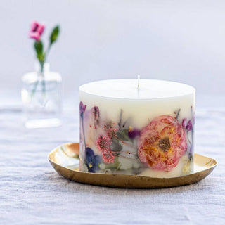 Rosy Rings - Petite Botanical Candle - Blushing Rosewood