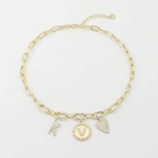 The Sis Kiss - Editor Charm Necklace