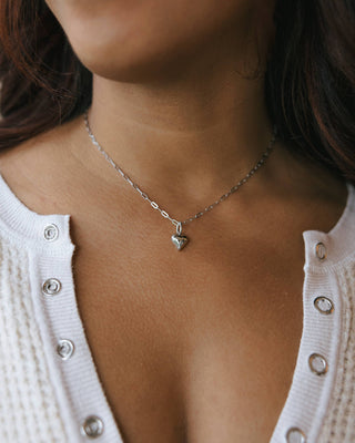 The Sis Kiss - Mini Paperclip Chain Necklace | Threader Charm Necklace  18” + 2”