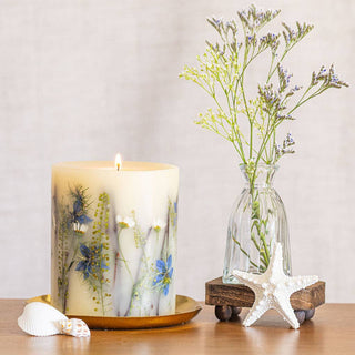 Rosy Rings - Gold Accent & Signature Botanical Candle Plate