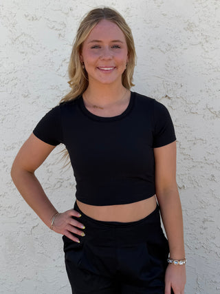 Cropped Black Athletic Short Sleeve Top