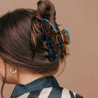 Oversized Acetate Claw Clip