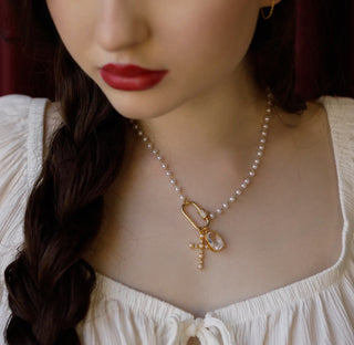 Origami Owl - Heirloom Pearl Carabiner Necklace