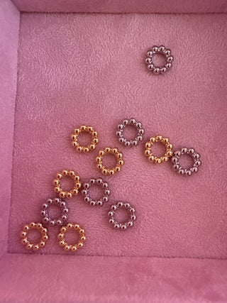 The Sis Kiss - Pixie Charm Spacer: Silver