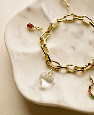 The Sis Kiss - Infinity Link Charm Bracelet
