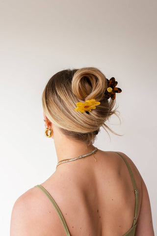 KAXI - FLOWER FRENCH PINS: RED & LEAPORD