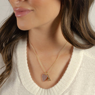 The Sis Kiss - Eiffel Tower Charm