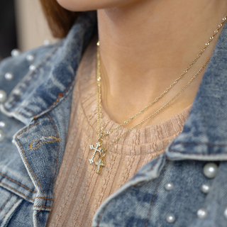 The Sis Kiss - Juliet Cross Charm