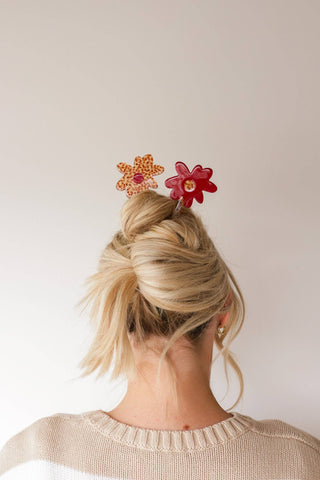 KAXI - FLOWER FRENCH PINS: RED & LEAPORD