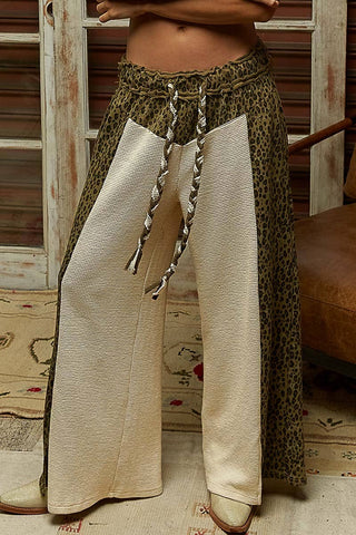 Pol Clothing - Animal Print Contrast Thermal Straight Fit Knit Pants