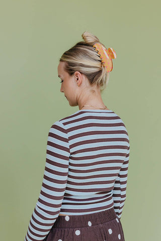 KAXI - STRIPED OVERSIZED CLAWS: BROWN AND CREAM STRIPED