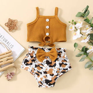 2pcs Ribbed Knot Front Cami Top and Leopard Shorts Set